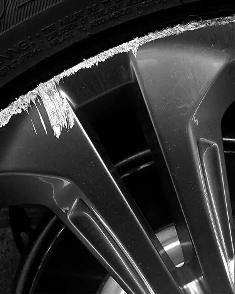 Mobile Alloy Wheel & Rim Repair
